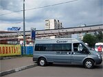 Бесплатный автобус Genser в пункт аренды автомобилей АрендаАвто-дмв на ул.Добролюбова